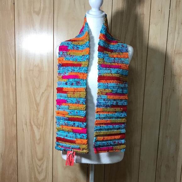 NWT Handmade Crocheted Scarf by Dawny - Picture 1 of 3